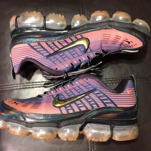 Nike air vapor max 360 magic ember size 9 men